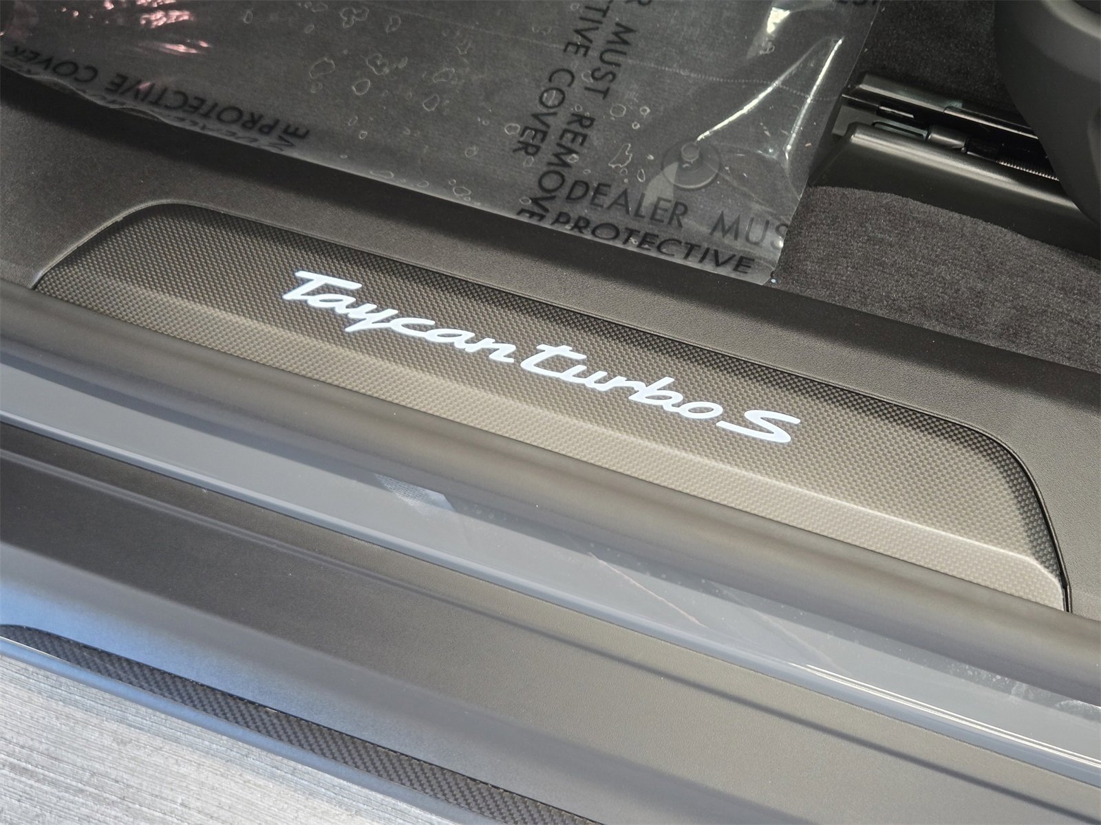 Used 2025 Porsche Taycan Turbo S image 17