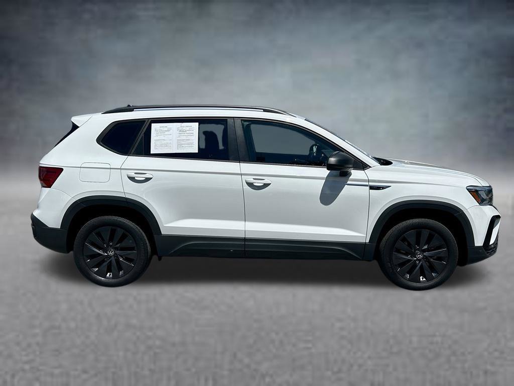 Used 2024 Volkswagen Taos S FWD image 4