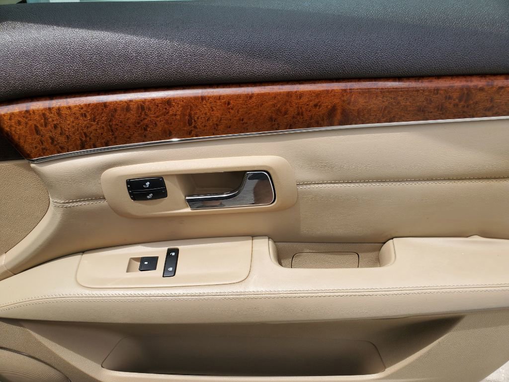 Used 2009 Cadillac SRX 2WD w/ Third Row Seating Package image 40