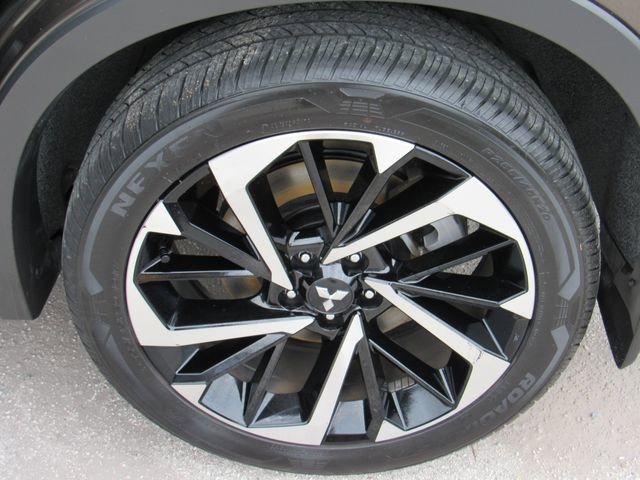 Used 2024 Mitsubishi Outlander SEL FWD image 16