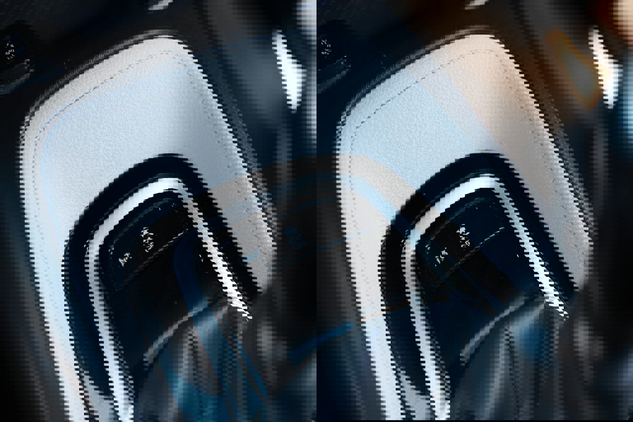 Used 2021 Toyota Corolla XSE image 45