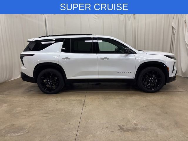 Used 2025 Chevrolet Traverse RS AWD/4WD image 2