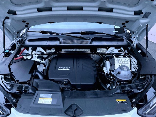 Used 2023 Audi Q5 2.0T Premium Plus w/ Premium Plus Package AWD/4WD image 19