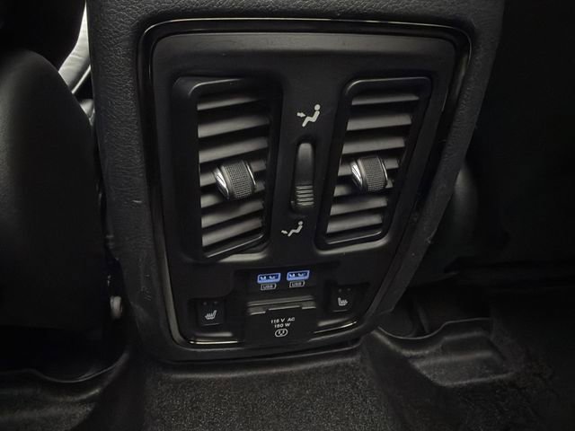 Used 2019 Jeep Grand Cherokee High Altitude RWD image 29