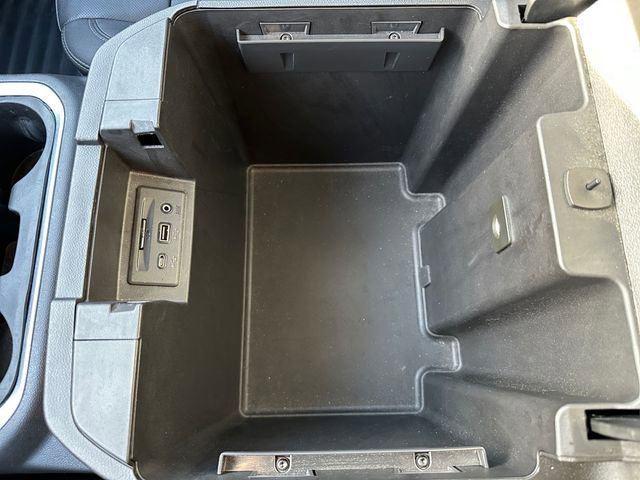 Used 2022 Chevrolet Silverado 2500 LTZ w/ LTZ Plus Package image 26