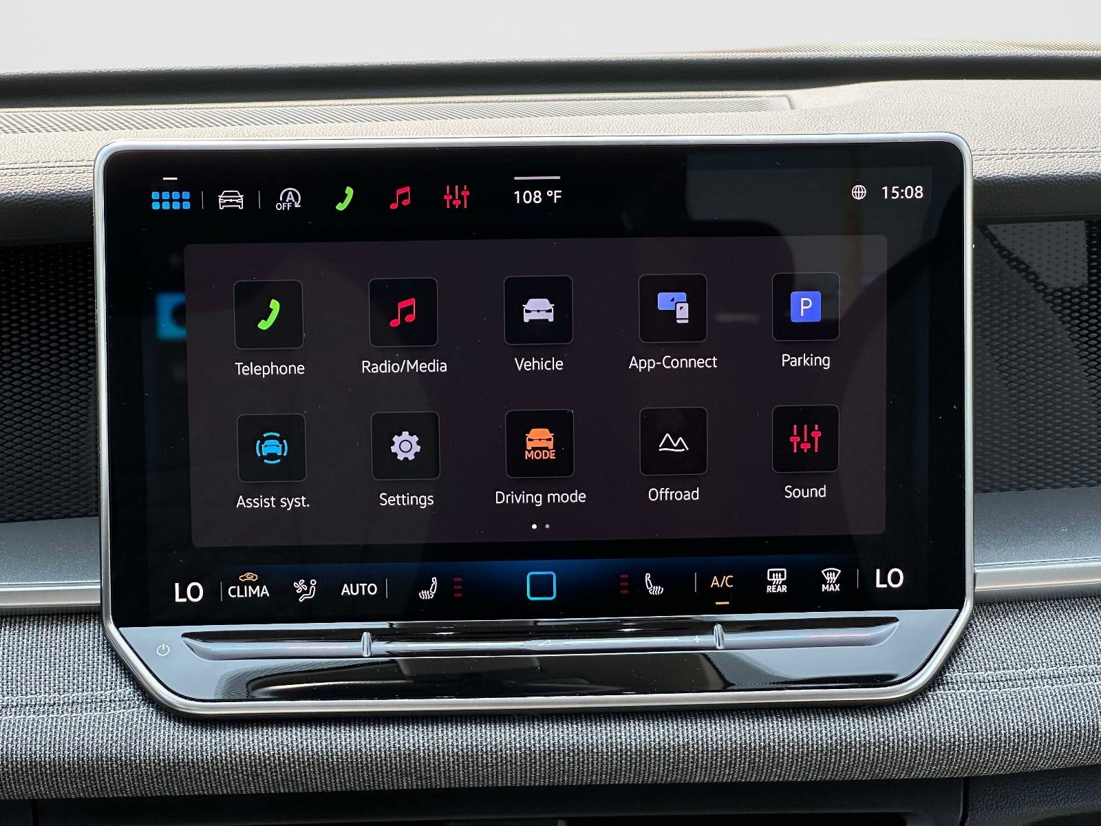 Certified 2026 Volkswagen Tiguan S AWD/4WD image 17