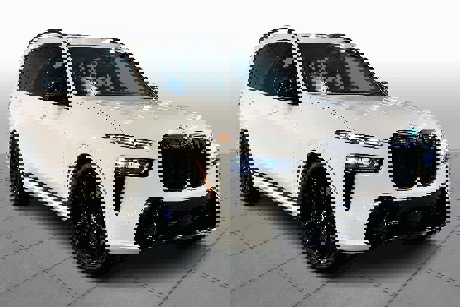 Used 2023 BMW X7 M60i w/ Executive Package image 3