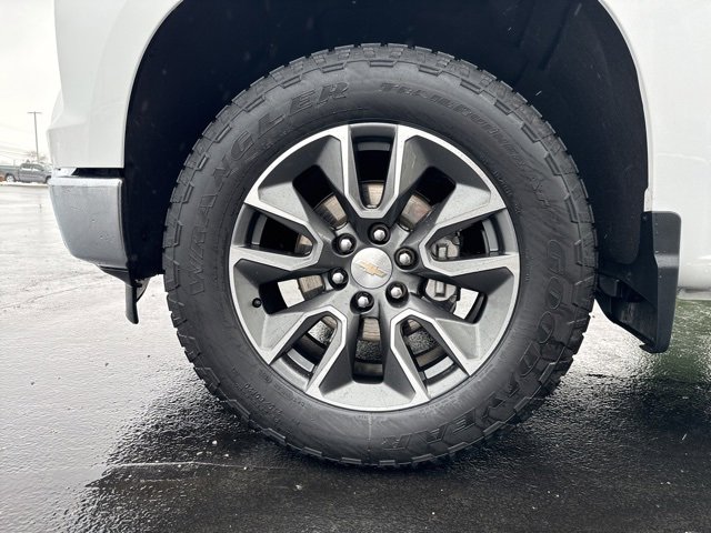 Used 2023 Chevrolet Silverado 1500 LT image 12
