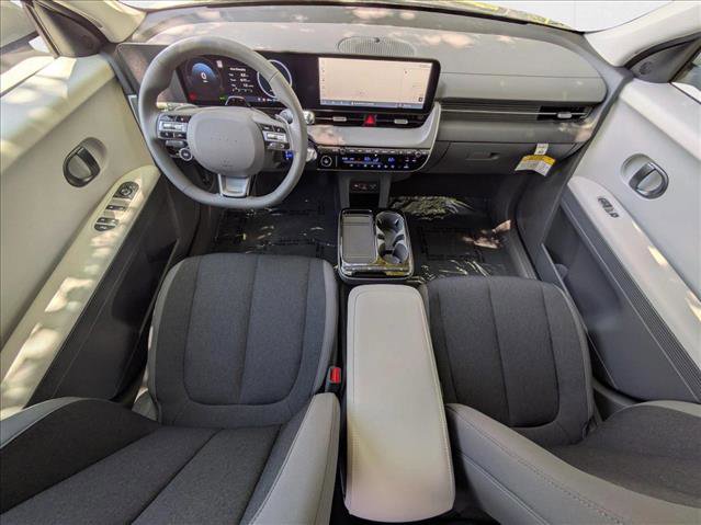 New 2025 Hyundai Ioniq 5 SE image 3