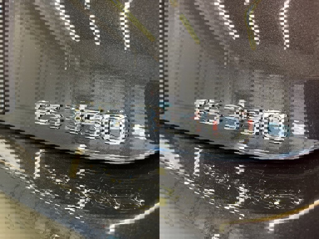 Used 2024 Lexus ES 350 Ultra Luxury w/ Accessory Package (Z2) image 33