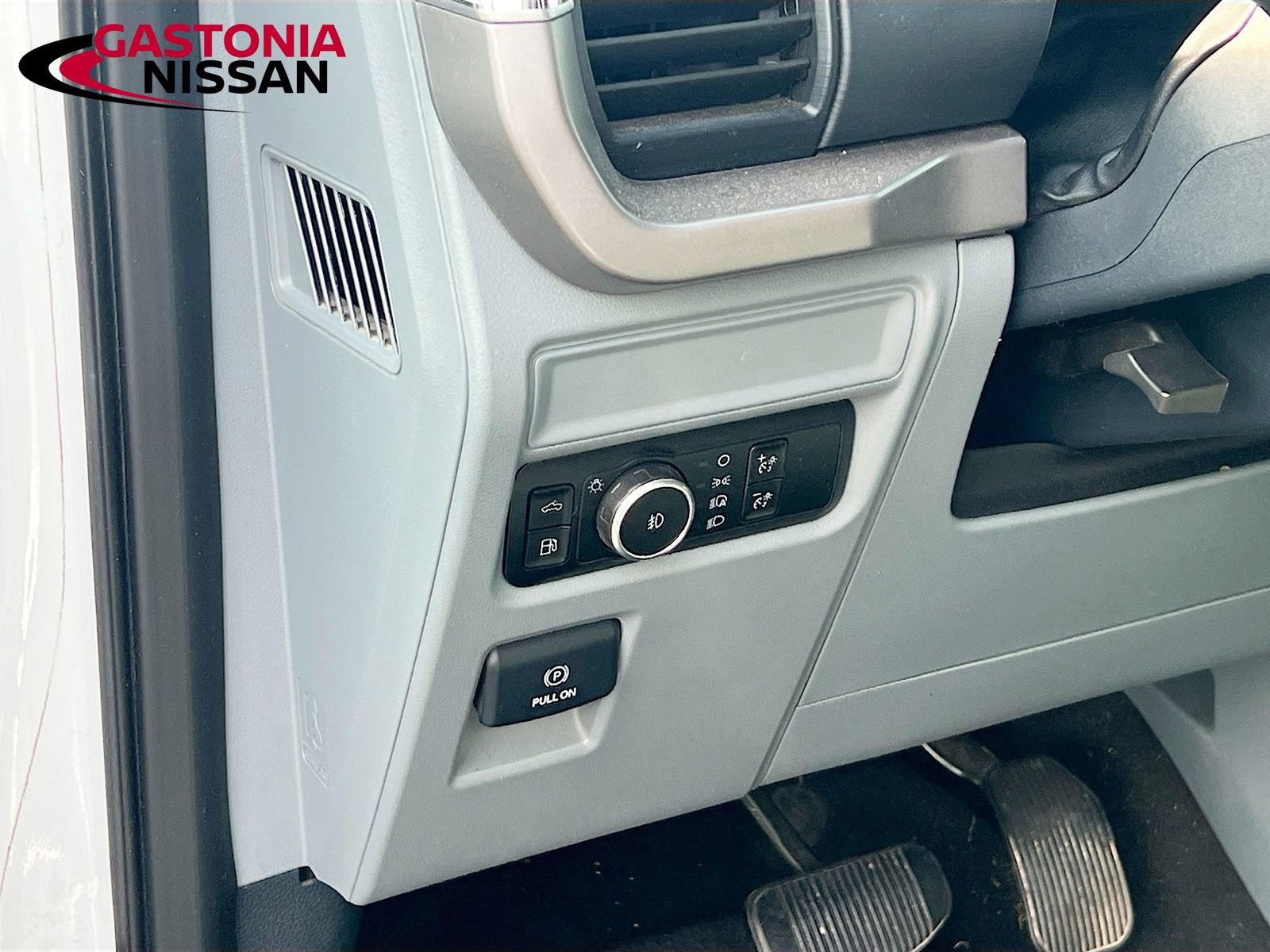 Used 2024 Ford F150 XLT w/ Mobile Office Package image 13