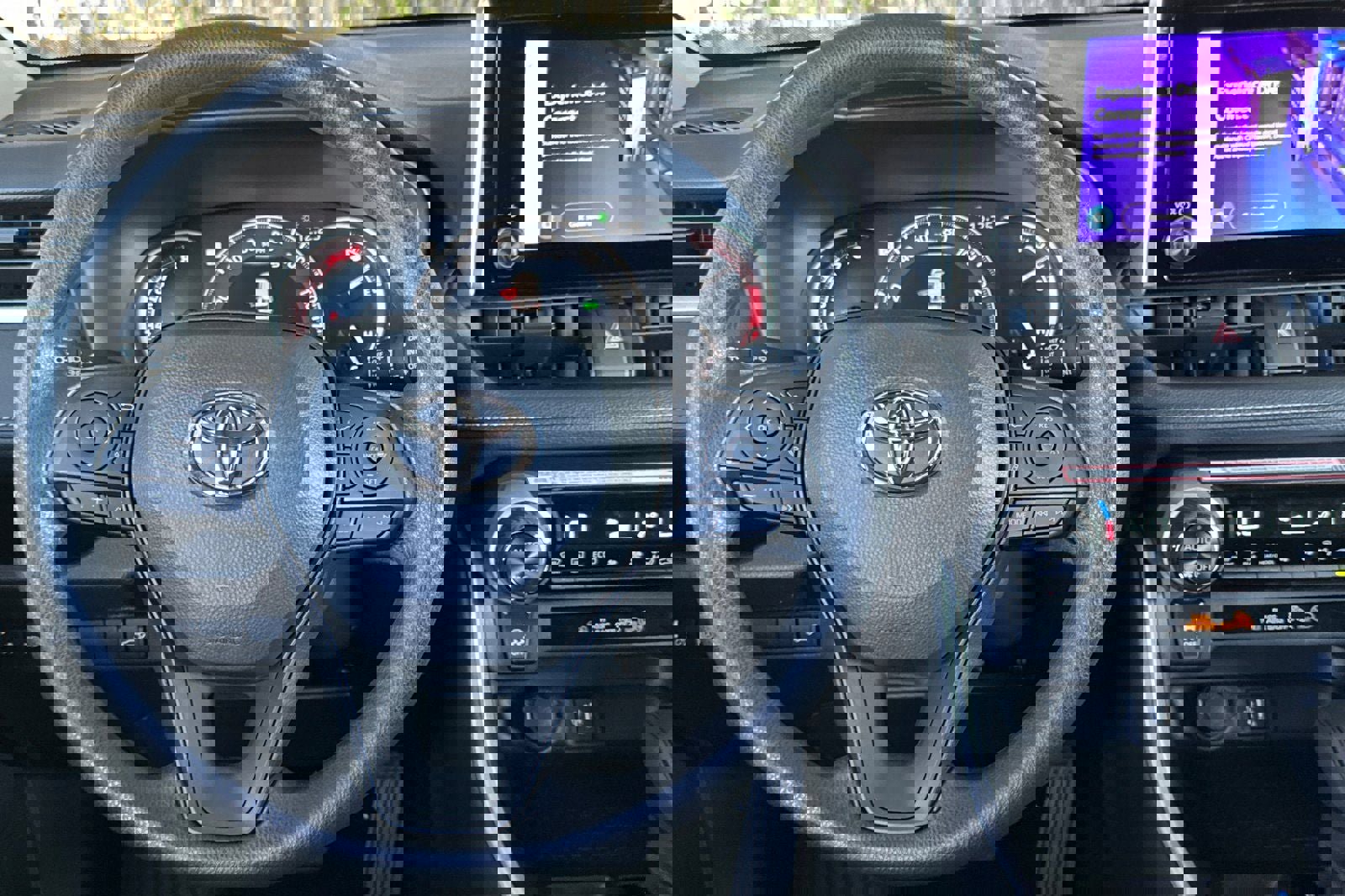 New 2025 Toyota RAV4 XLE image 17