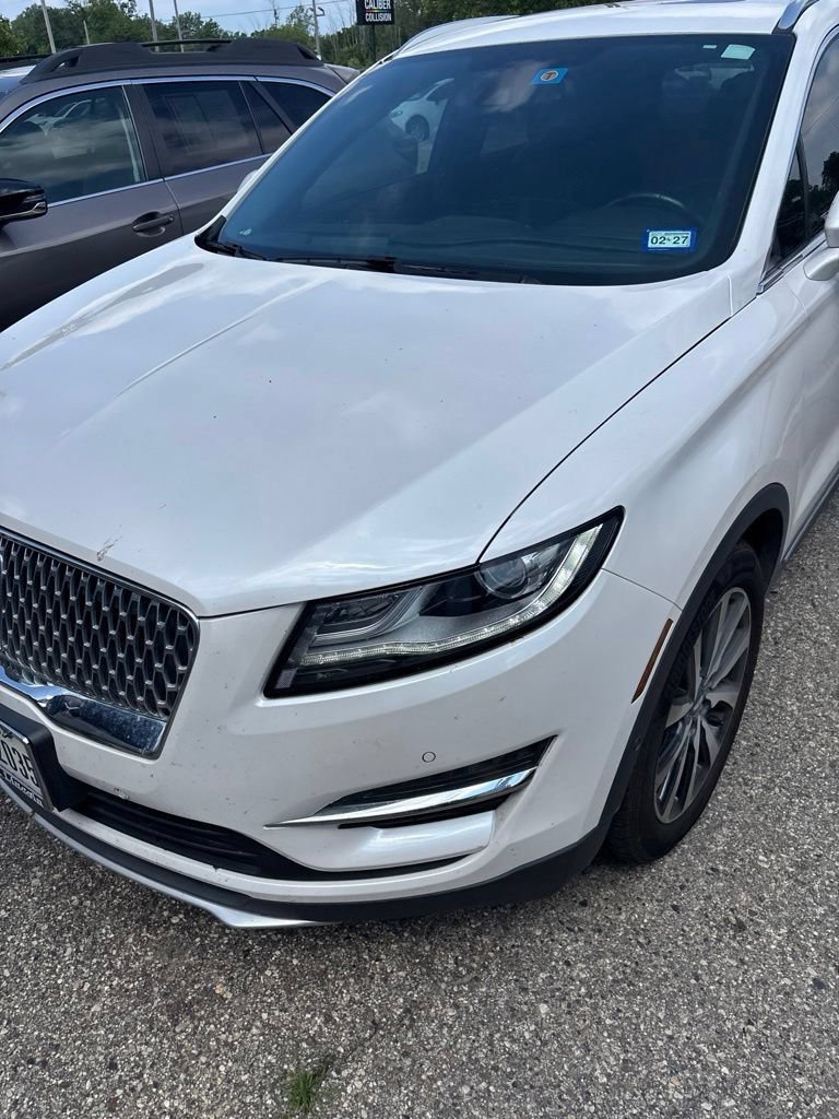 Used 2019 Lincoln MKC Reserve w/ MKC Technology Package FWD image 1