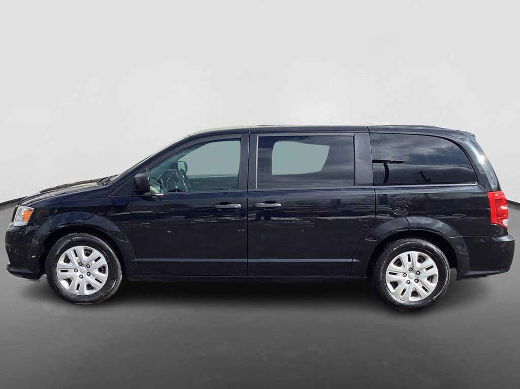 Used 2019 Dodge Grand Caravan SE w/ UConnect Hands-Free Group image 8