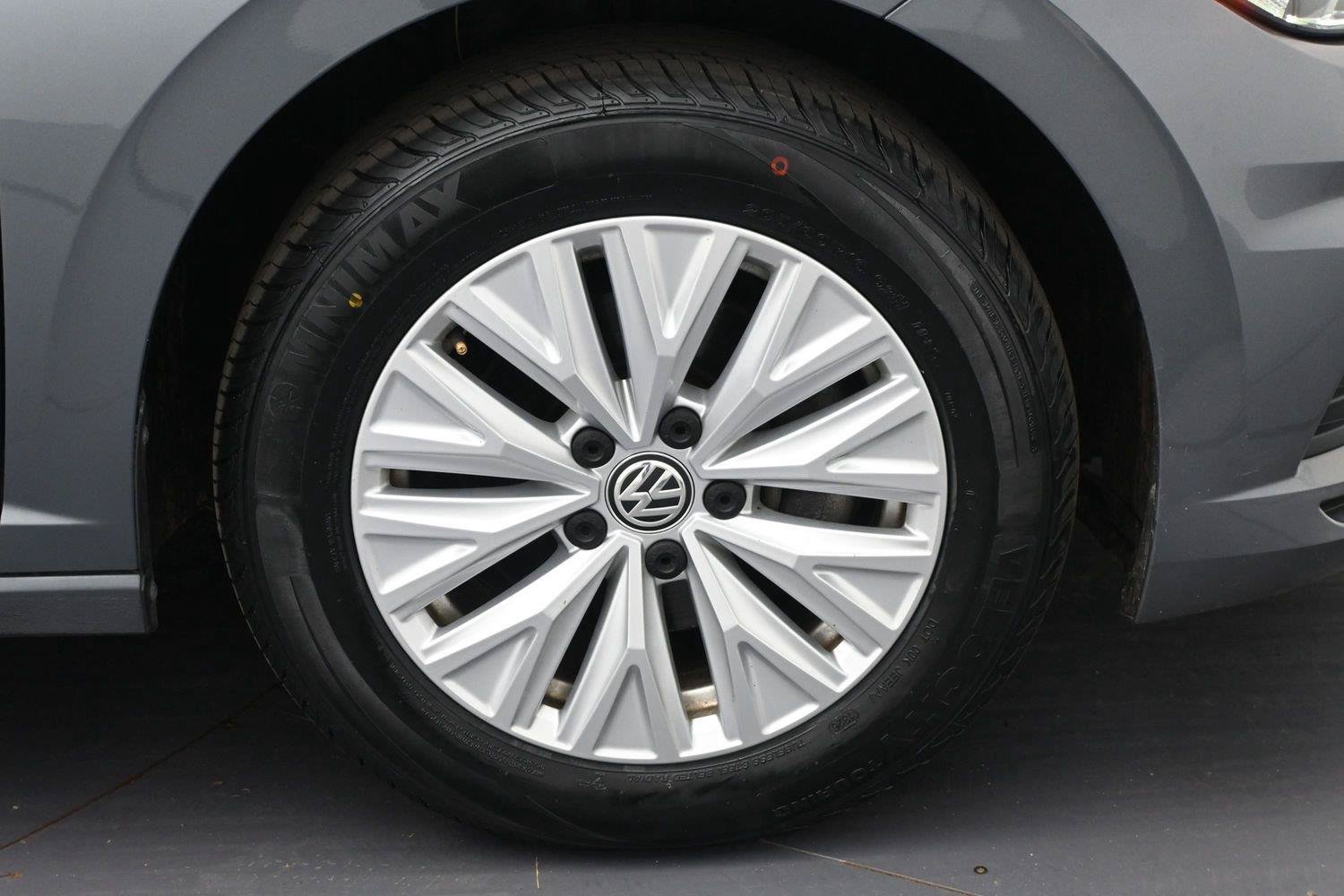 Certified 2020 Volkswagen Jetta S FWD image 12