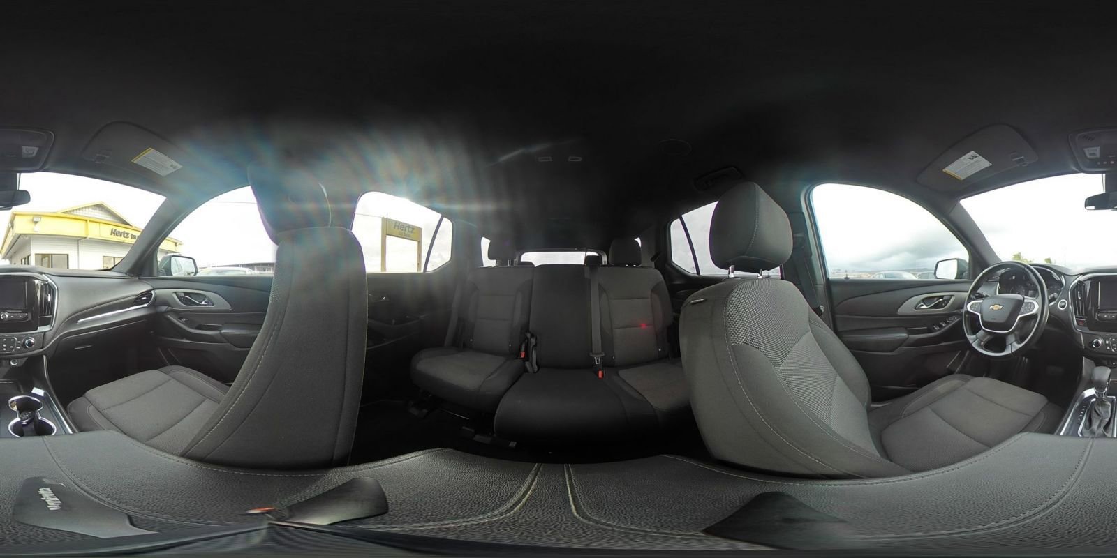 Used 2023 Chevrolet Traverse LT image 42