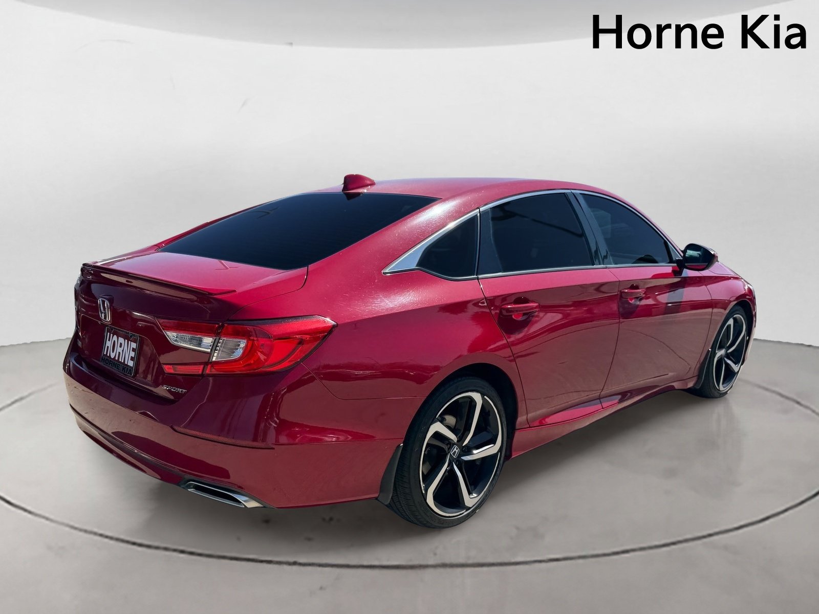 Used 2018 Honda Accord Sport image 4