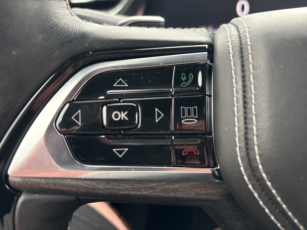 Certified 2021 Jeep Grand Cherokee L Overland w/ Advanced Protech Group III image 24