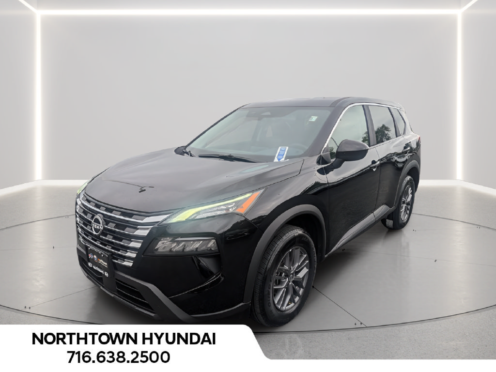Used 2026 Nissan Rogue SV AWD/4WD image 1