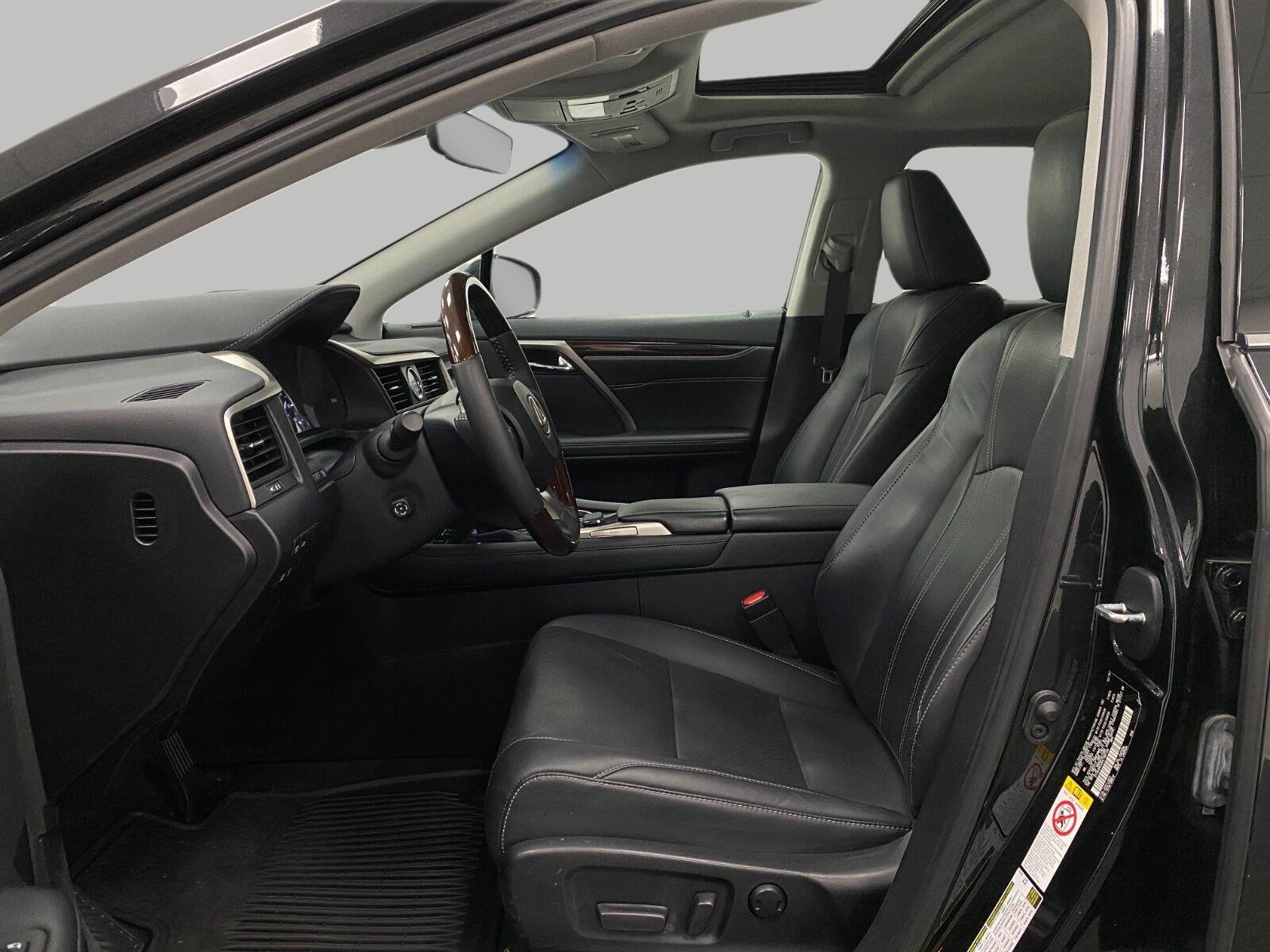 Used 2019 Lexus RX 350 AWD w/ Navigation Package image 33