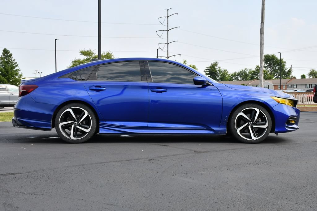 Used 2018 Honda Accord Sport image 8