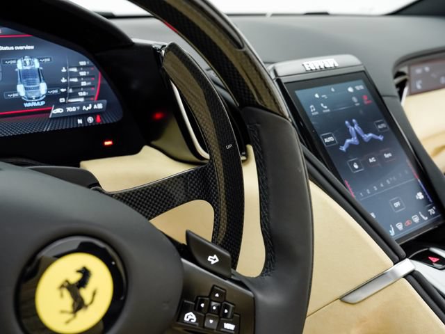 Used 2026 Ferrari Roma Spider RWD image 21