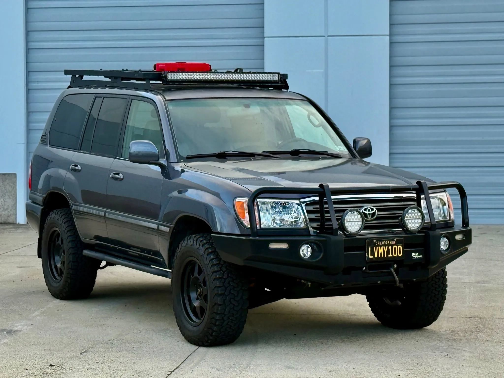 Used 2004 Toyota Land Cruiser image 11