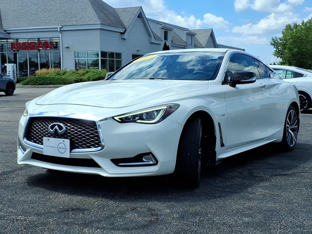Used 2017 INFINITI Q60 3.0t AWD/4WD image 6