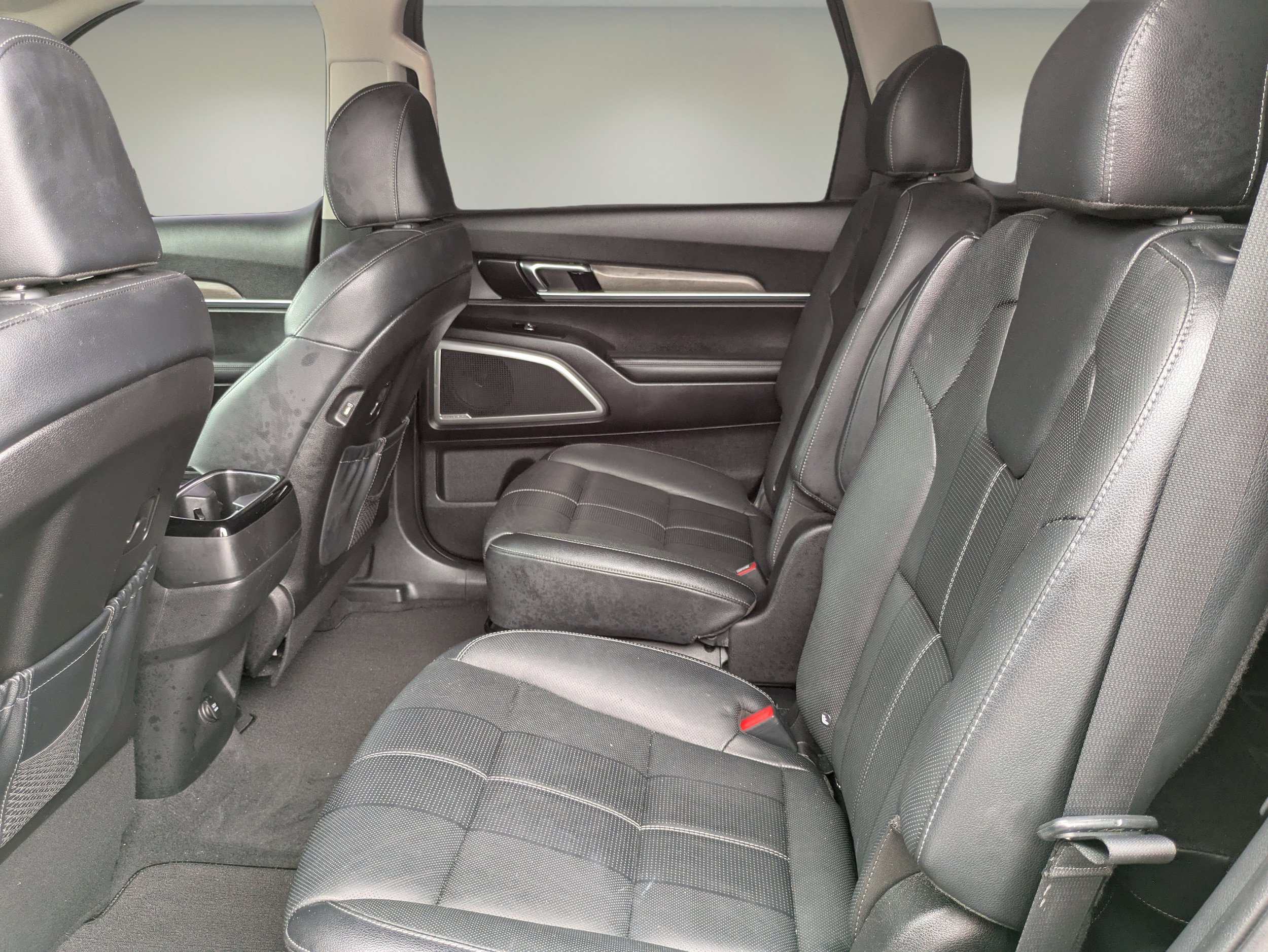 Used 2022 Kia Telluride EX w/ EX Premium Package AWD/4WD image 16