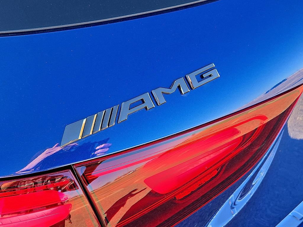 Used 2025 Mercedes-Benz GLA 35 AMG 4MATIC image 13