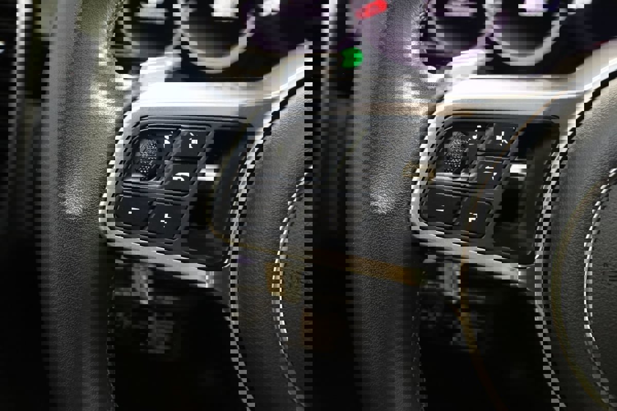 Used 2023 Porsche Cayenne image 71