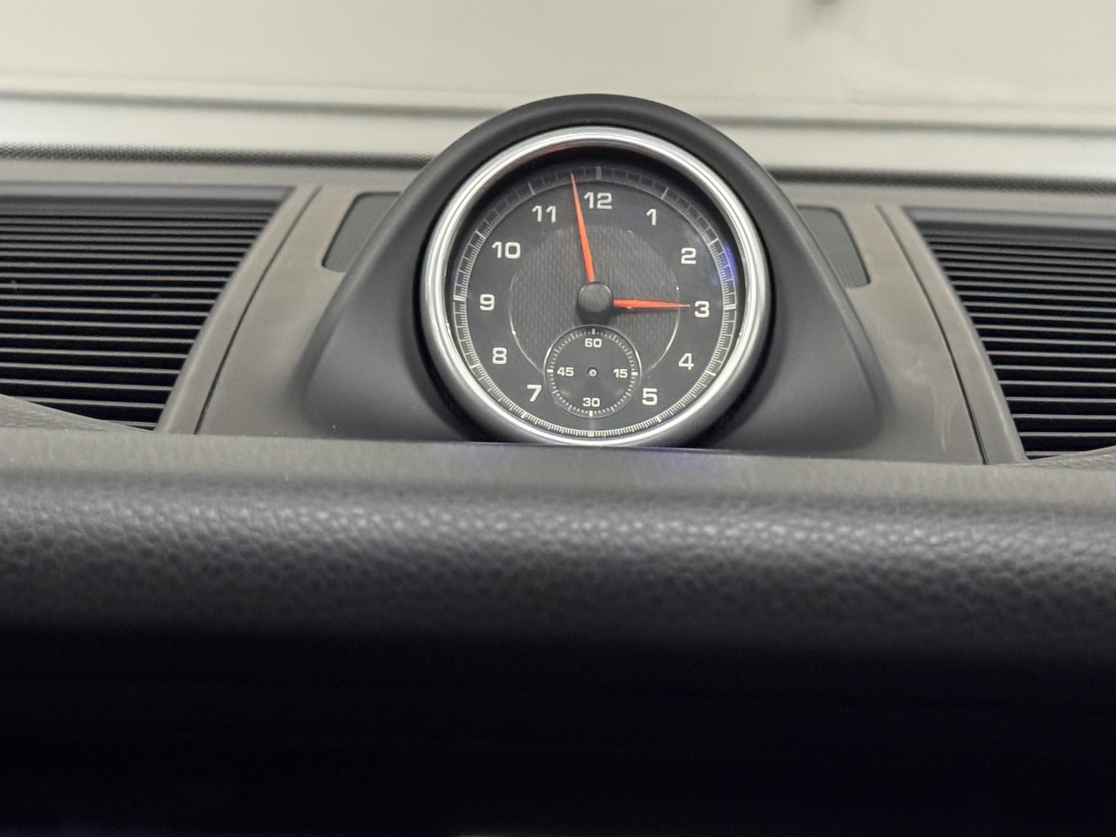 Used 2019 Porsche Macan Base image 34