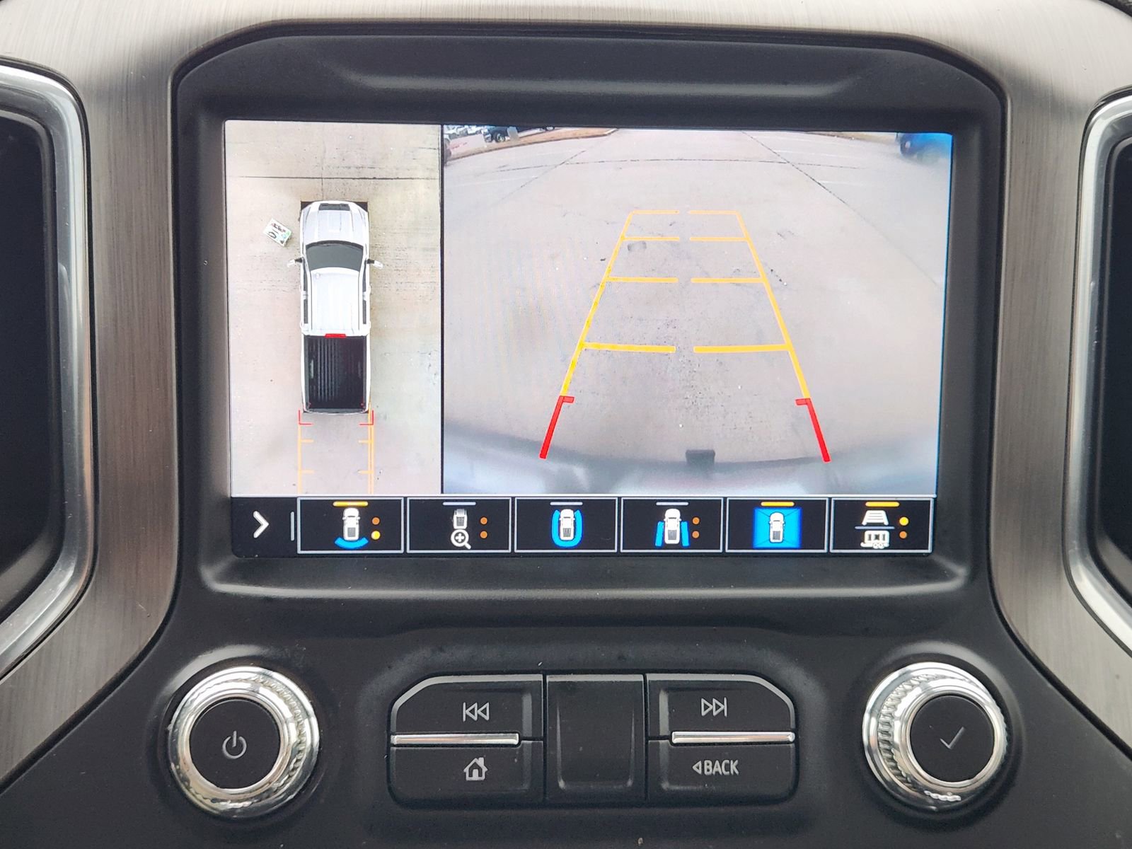 Used 2021 GMC Sierra 2500 Denali w/ Denali Ultimate Package image 18