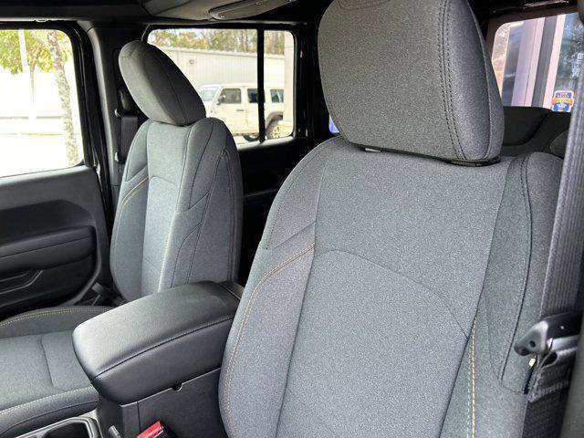 New 2025 Jeep Wrangler Sport S image 18