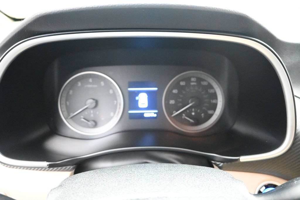 Used 2020 Hyundai Tucson Value FWD image 11