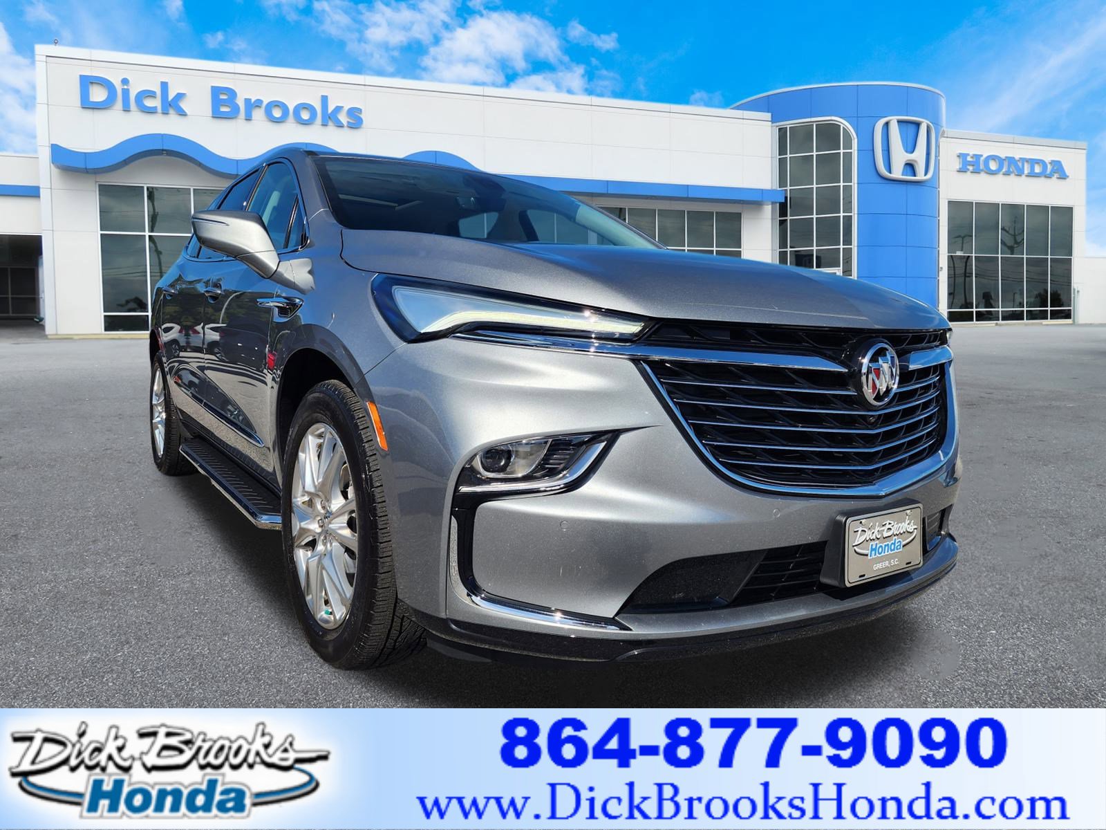 Used 2024 Buick Enclave Essence w/ Experience Buick Package