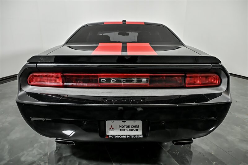 Used 2013 Dodge Challenger R/T Plus RWD image 8