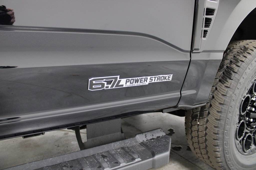 New 2026 Ford F250 Lariat w/ Black Appearance Package image 12