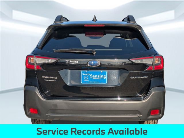Used 2023 Subaru Outback Premium image 5
