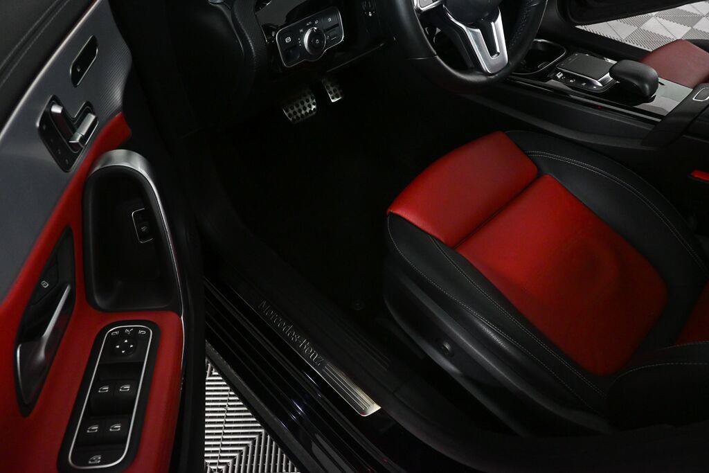 Certified 2023 Mercedes-Benz CLA 250 4MATIC image 7