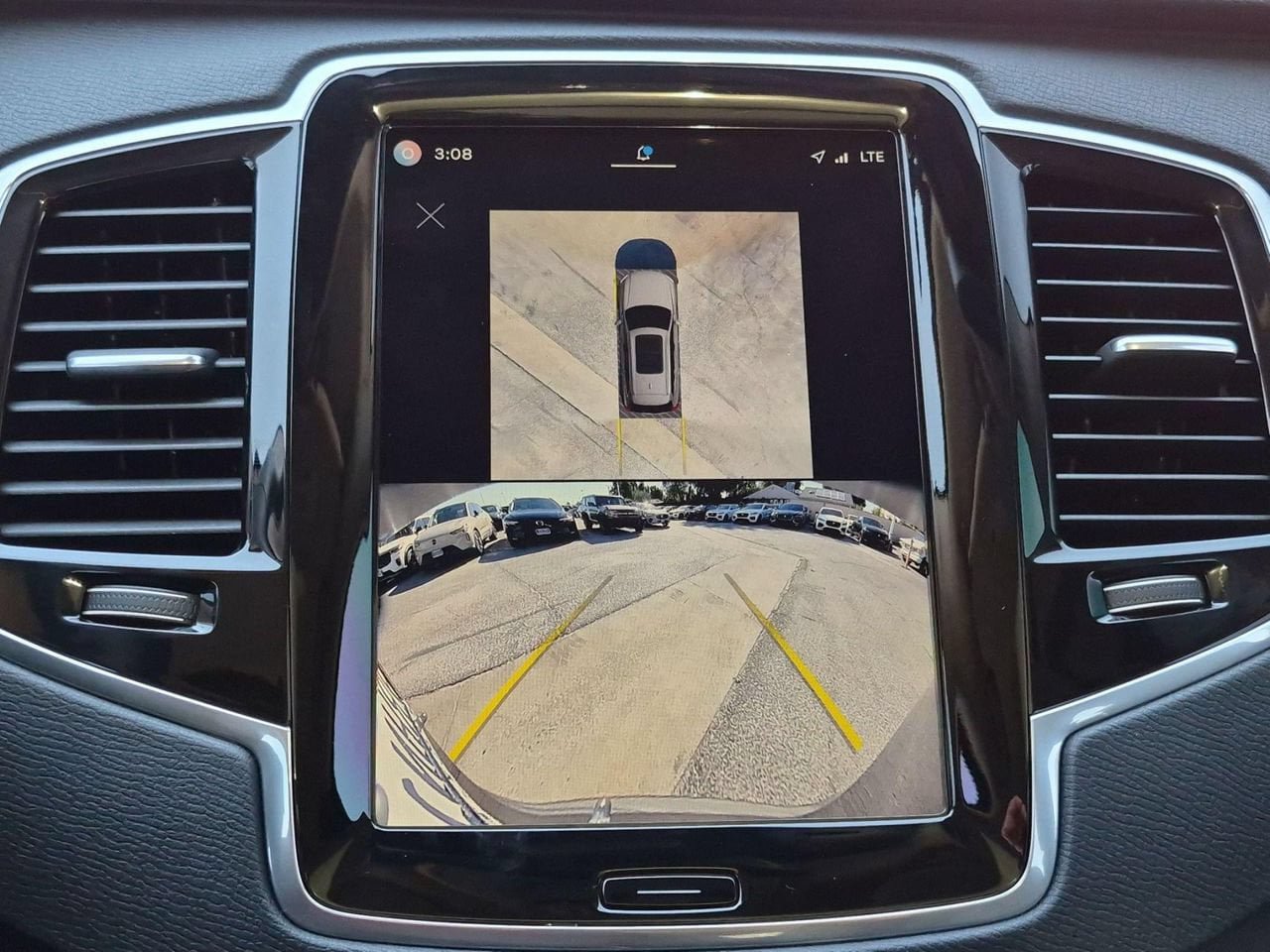 Certified 2024 Volvo XC90 B5 Plus w/ Protection Package Premier AWD/4WD image 19