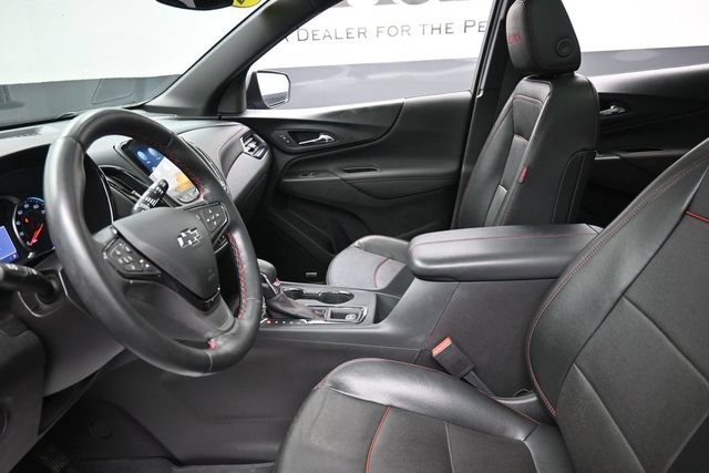Used 2023 Chevrolet Equinox RS w/ RS Leather Package FWD image 16