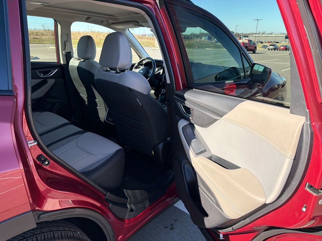 Used 2021 Subaru Forester Premium image 29