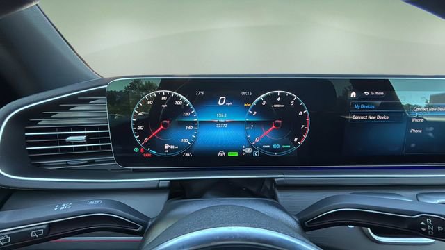 Used 2022 Mercedes-Benz GLS 450 4MATIC image 15