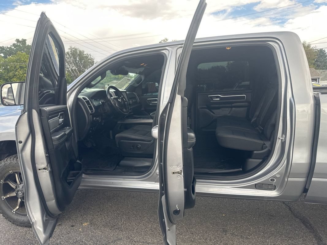 Used 2019 RAM 1500 Big Horn AWD/4WD image 40