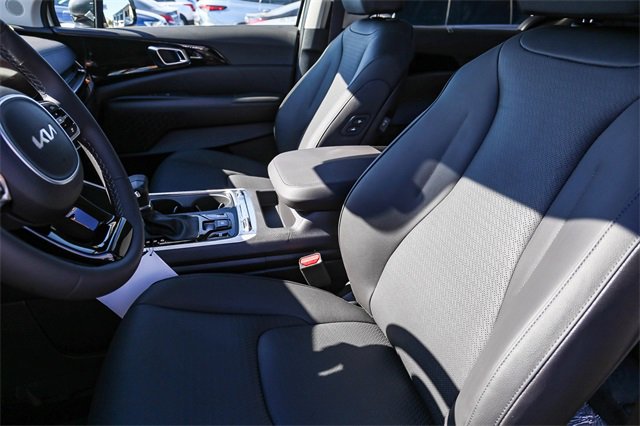New 2026 Kia Carnival SX Prestige image 8
