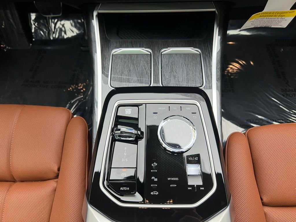New 2026 BMW 740i w/ Executive Package image 12