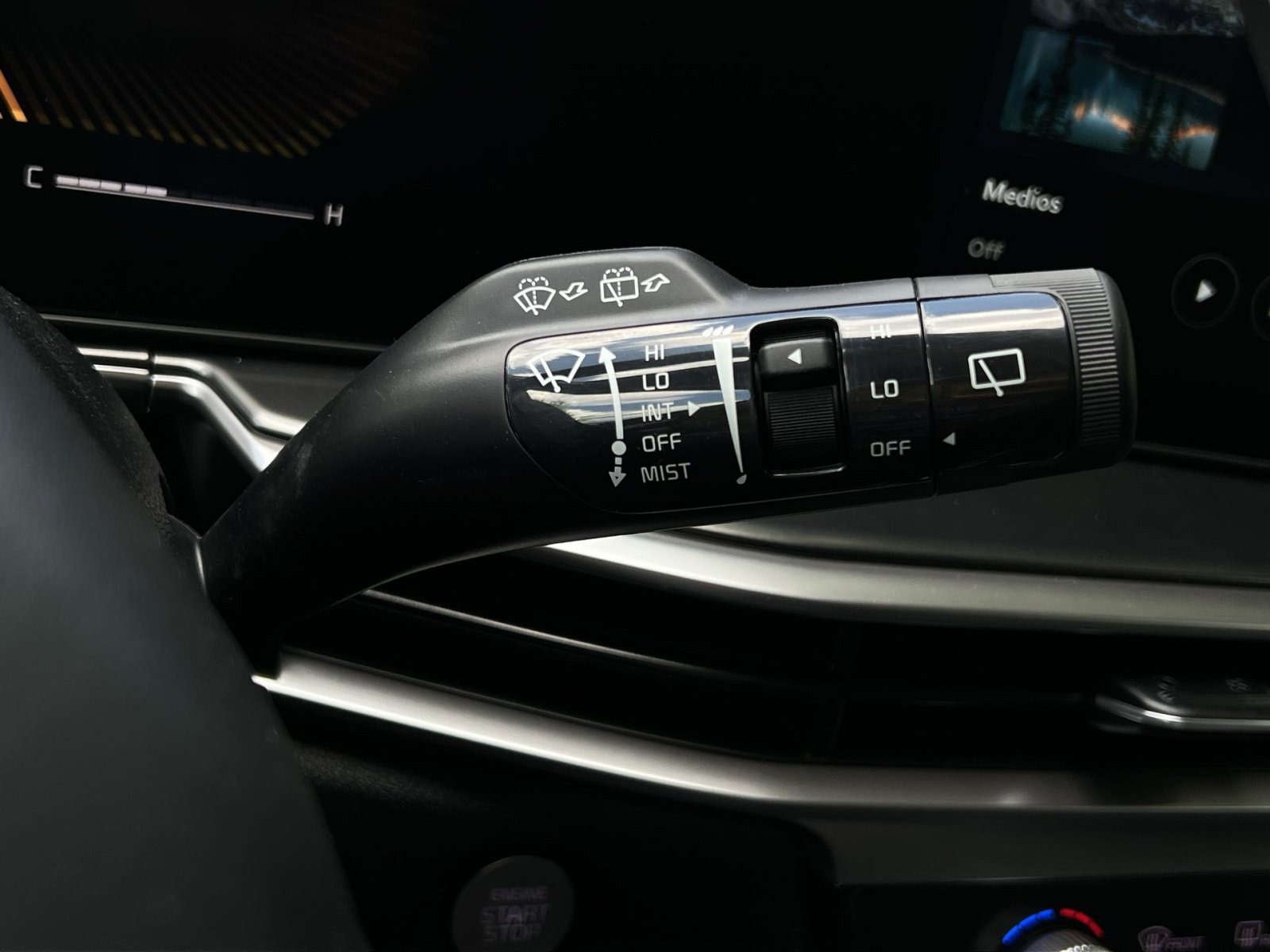 New 2026 Kia Sorento S FWD image 33