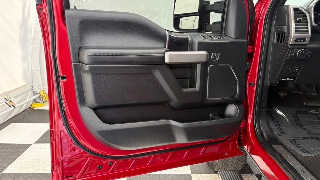 Used 2020 Ford F350 4x4 Crew Cab Super Duty image 18