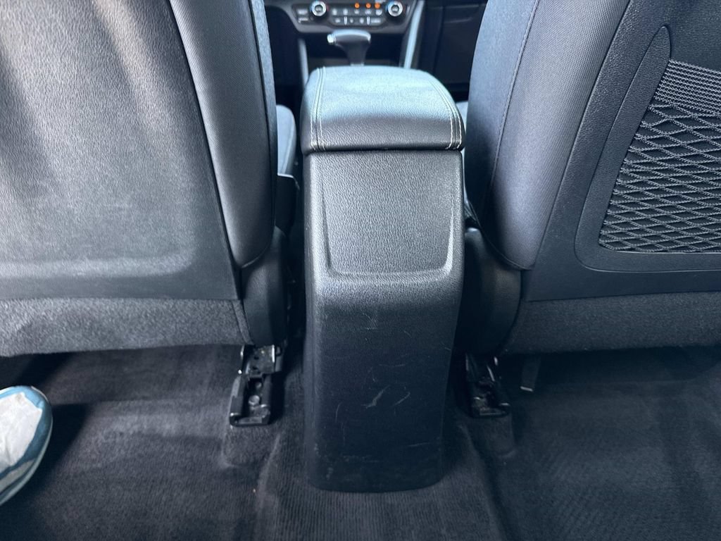Used 2021 Kia Niro LXS FWD image 20